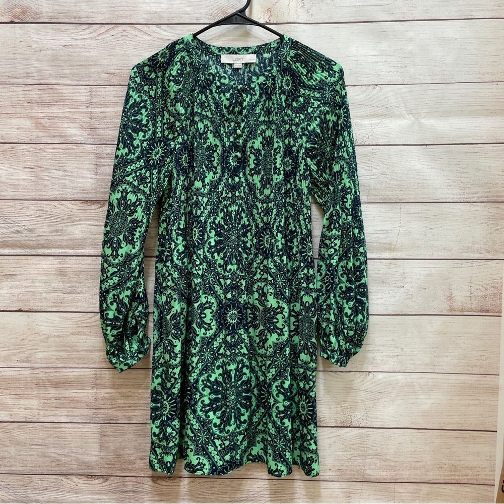 NEW WITH TAGS LOFT TILE PLEATED SWING DRESS